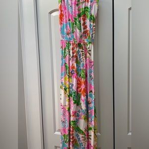 Lilly Pulitzer strapless dress perfect for summer or a beach trip.